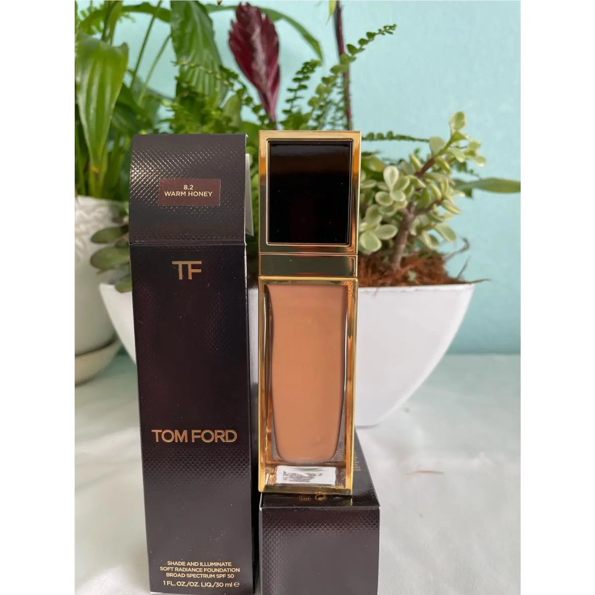 Shade and Illuminate Soft Radiance Foundation Spf 50 You Pick 8.2 Warm Honey by Tom Ford