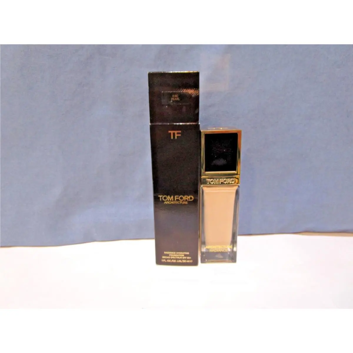 Tom ~ Architecture Radiance Hydrating Foundation Spf 50 ~ Ford Architecture Radiance Hydrating Foundation Spf 50 0.5C Pearl 1 OZ by Tom Ford