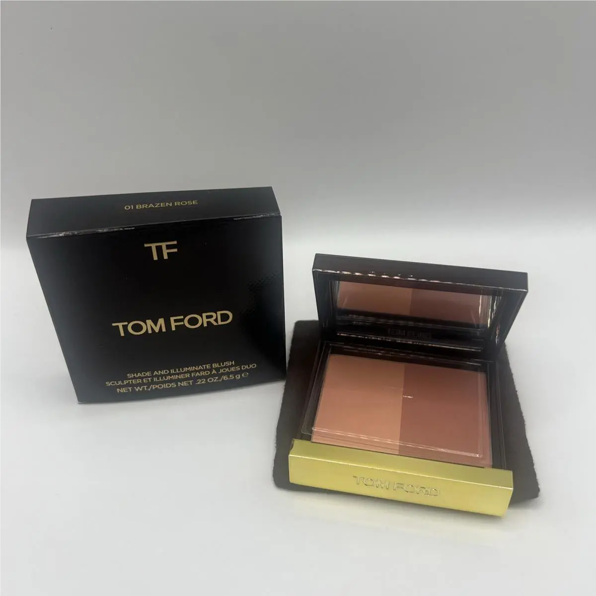 Tom Ford Shade and Illuminate Blush Duo 01 Brazen Rose Full Size 0.22oz/6.5g
