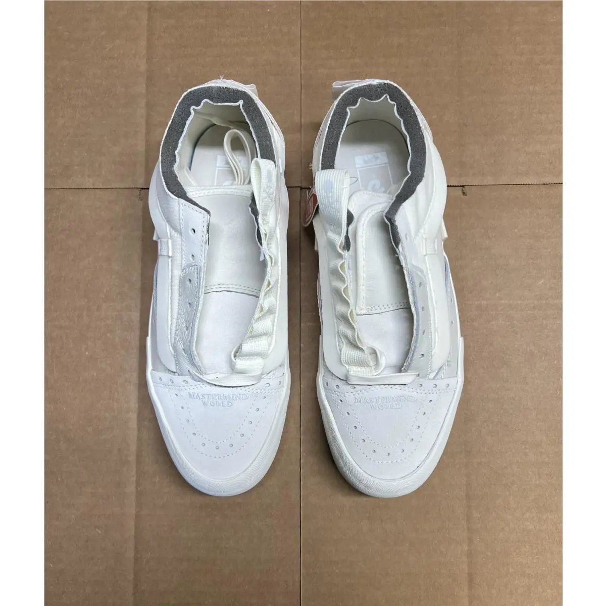 Vans shoes - Vans Old Skool x END. x Mastermind Japan - VN0A45K12561 - White 1