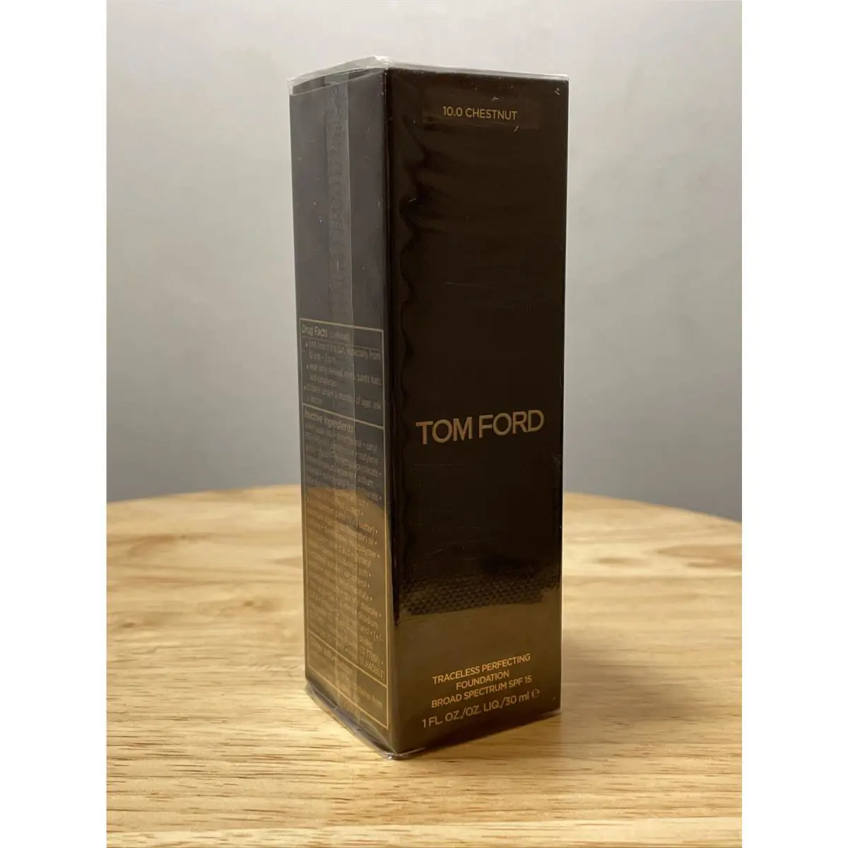 Tom Ford Traceless Foundation Broad Spectrum Spf 15 1oz 30ml 10 0 Chestnut