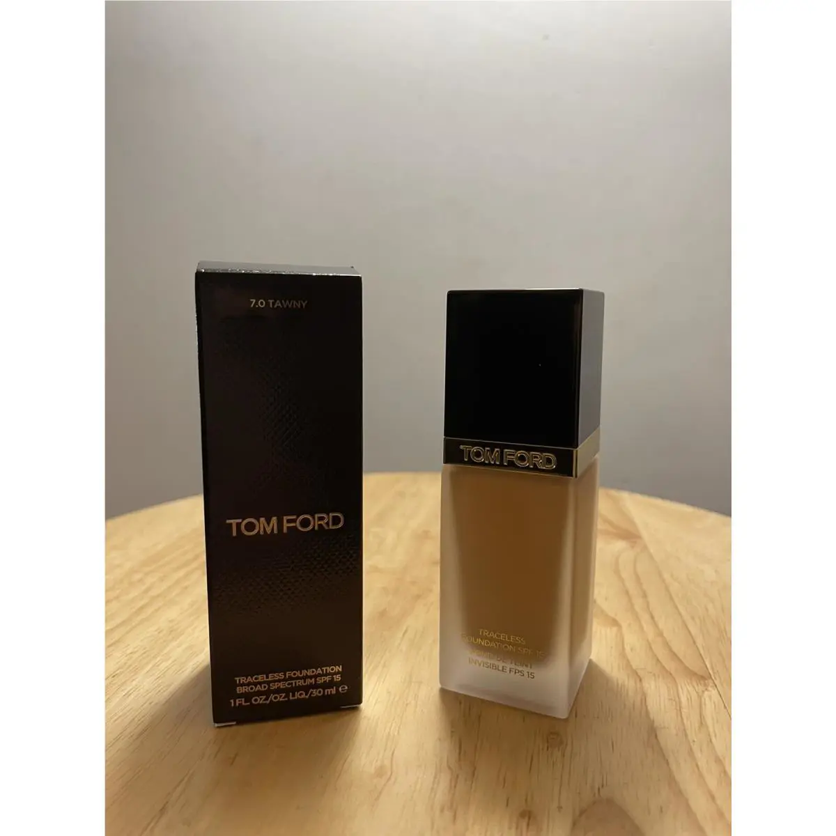 Tom Ford Traceless Foundation SPF15 7.0 Tawny 1OZ/30ML See Pics