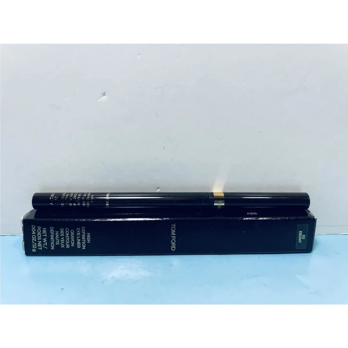 Tom Ford - High Definition Eyeliner Crayon Contour - 02 Ebony - .004 OZ - Boxed