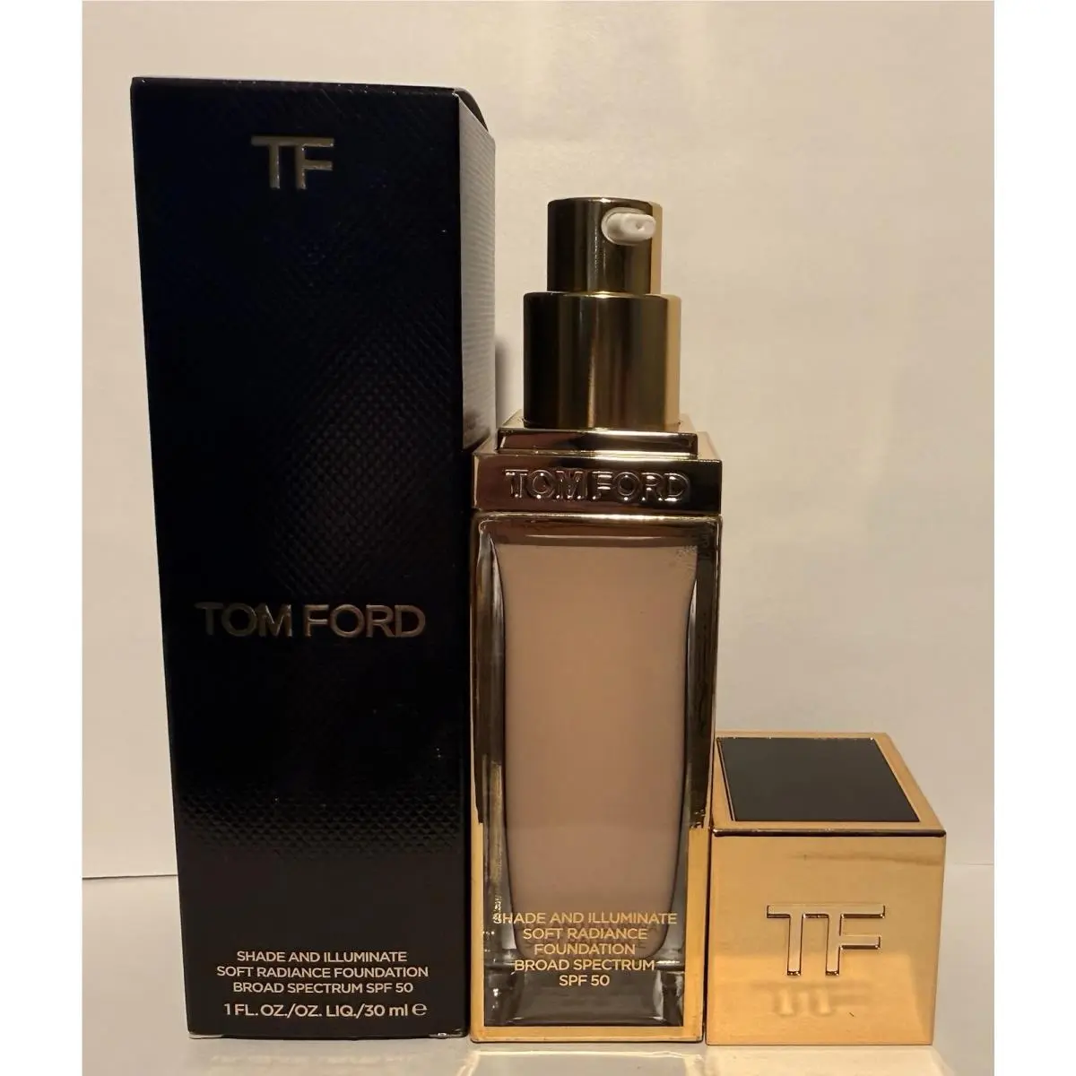 Shade and Illuminate Soft Radiance Foundation Spf 30 -0.5 Porcela by Tom Ford