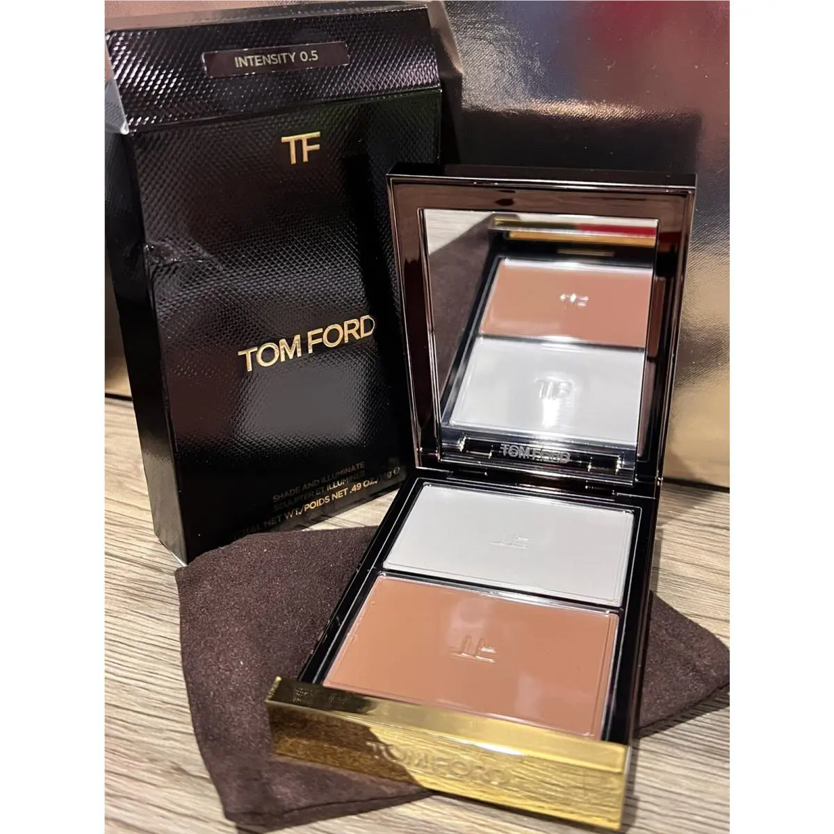 Tom Ford Shade and Illuminate Shade Intensity 0.5 Full Size 14g