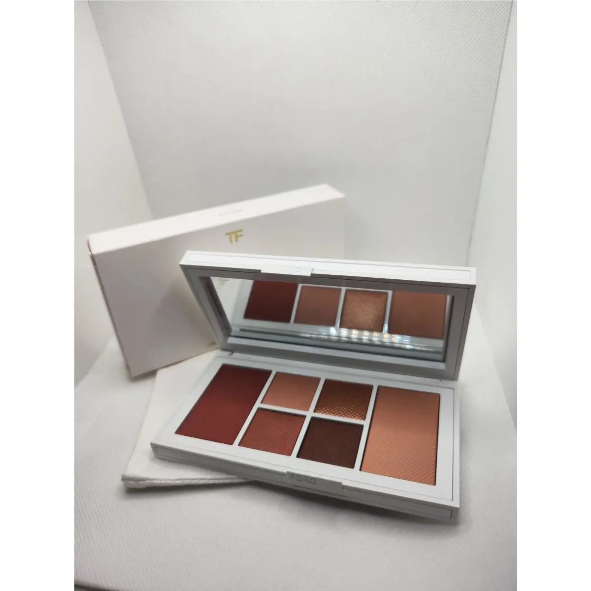 Tom Ford Raw Desire Natural Color Eye and Cheek Palette