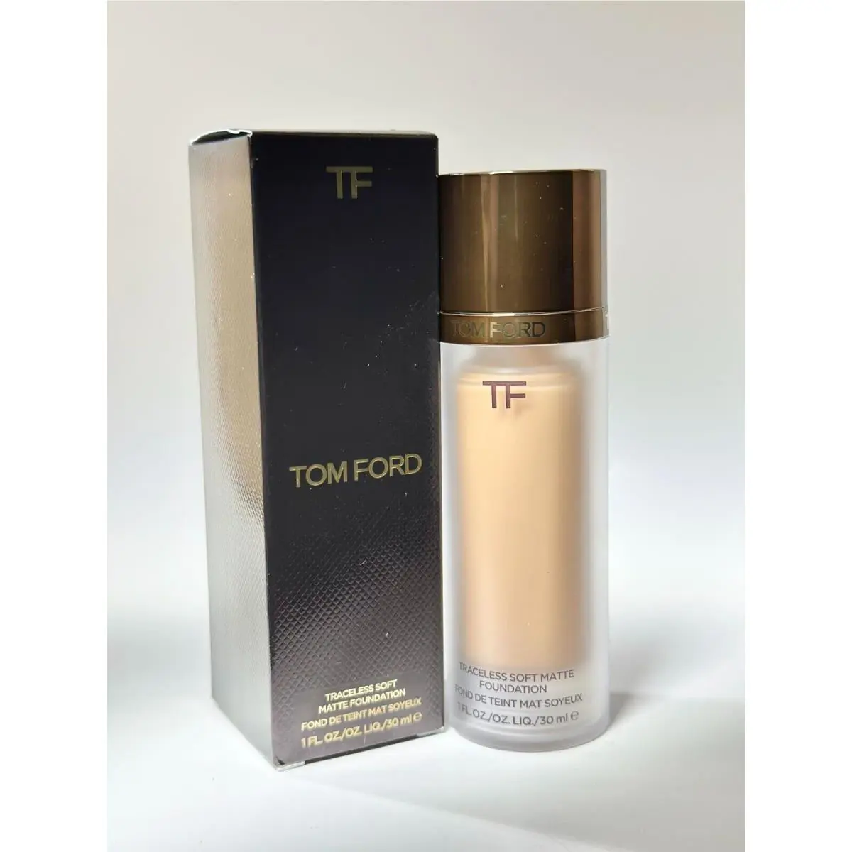 Tom Ford Shade and Illuminate Soft Radiance Foundation 7.2 Sepia