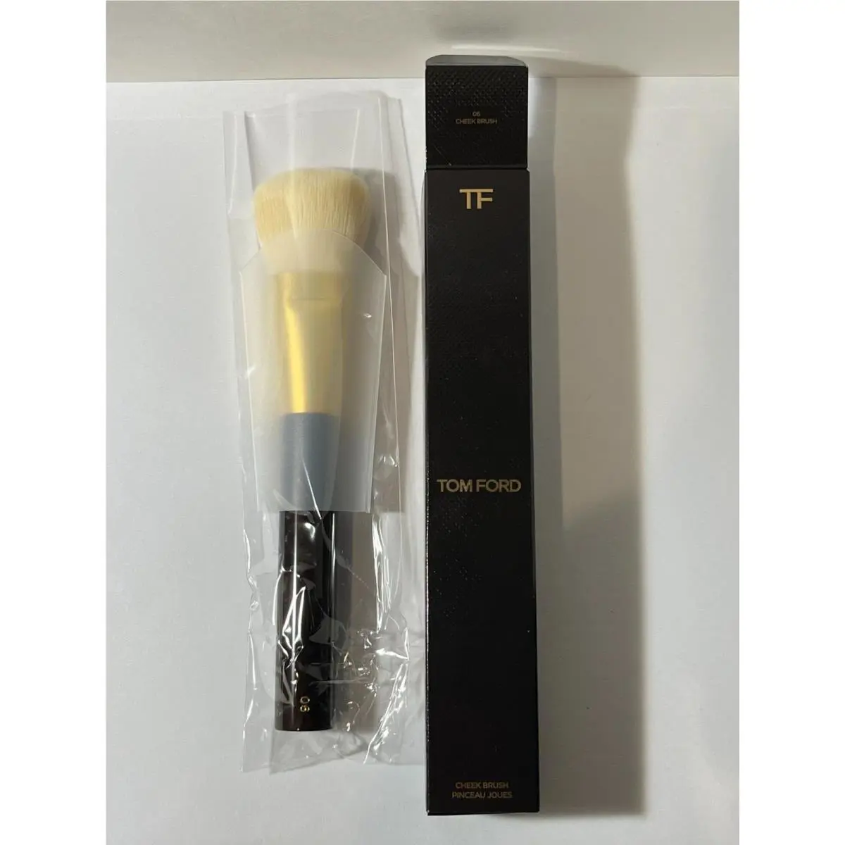 Tom Ford Cheek Makeup Brush 06