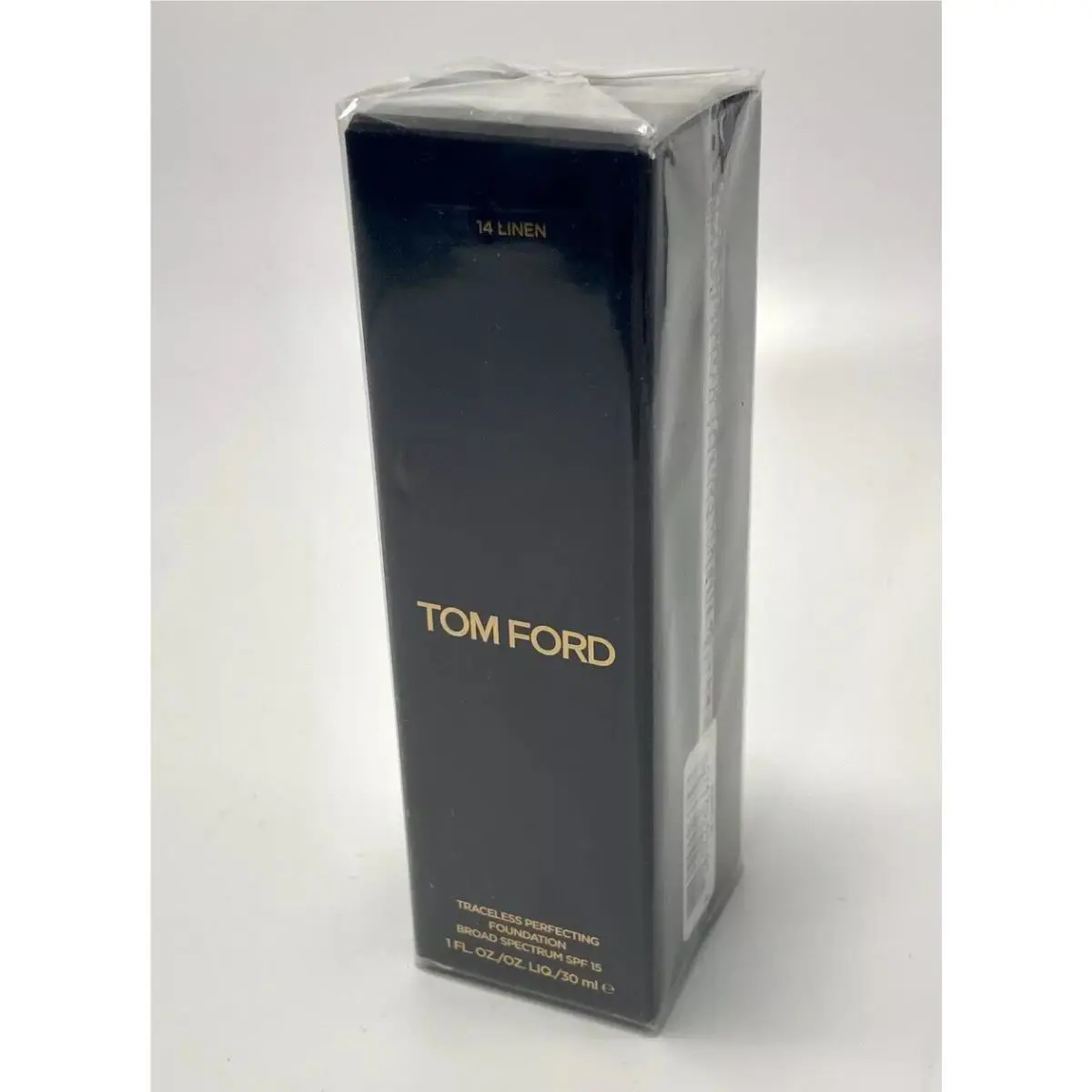 Tom Ford Traceless Perfecting Foundation Spf 15 - 1.0oz/30mL - 14 Linen