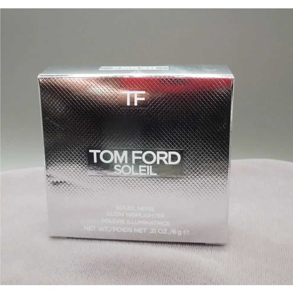 Limited Edition  Soleil Neige Glow Highlighter - Rose Irise 01 by Tom Ford