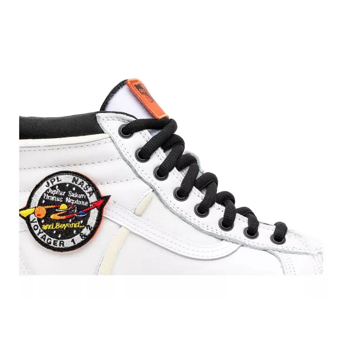 Vans shoes - VANS SK8 - VN0A3DQ5UQ4 - White (UPC: 0192362292916) 0