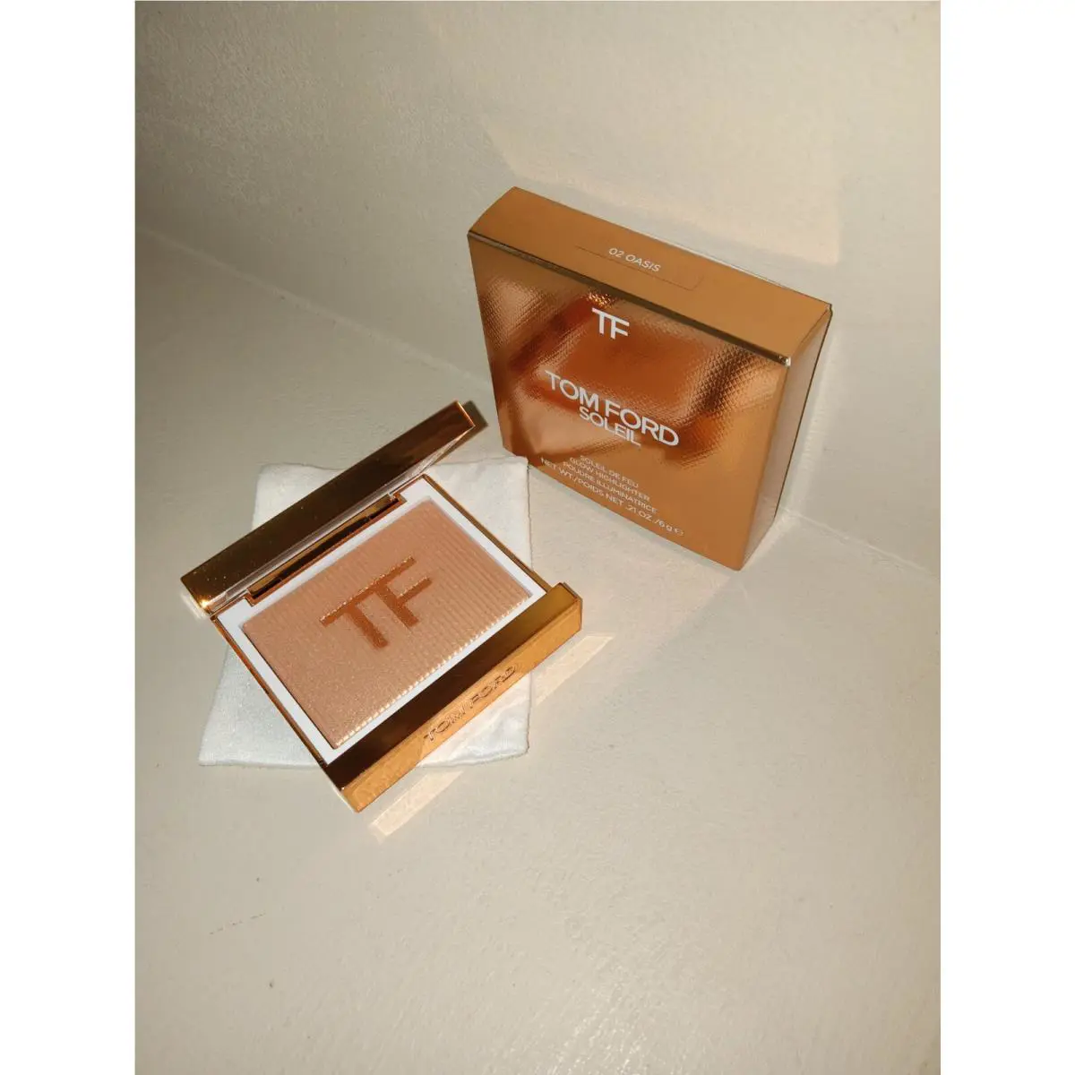 Tom Ford Soleil de Feu Glow Highlighter .21 oz 02 Oasis
