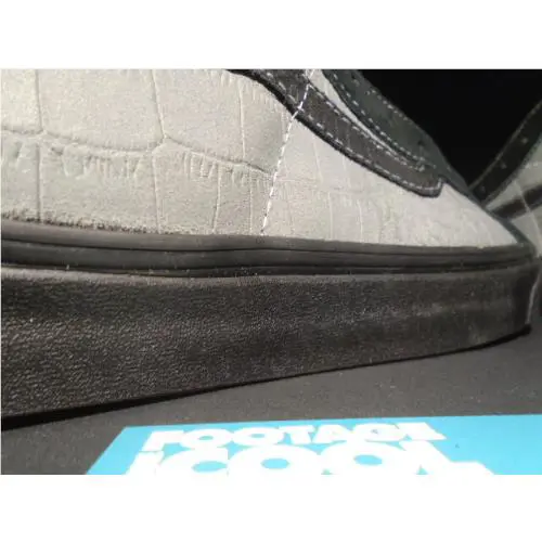 Vans shoes - Vans OG Sk8-Hi LX - VN000OZEGW7 - Black 0