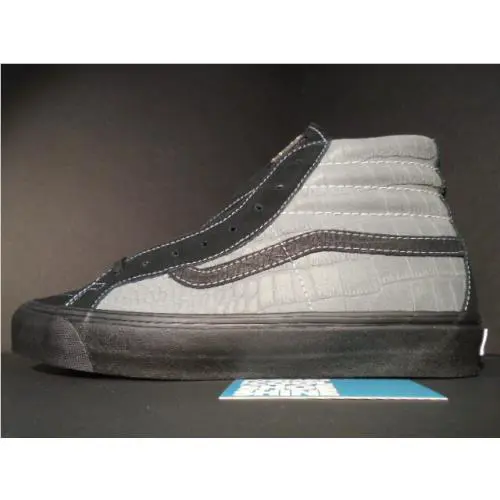 Vans shoes - Vans OG Sk8-Hi LX - VN000OZEGW7 - Black 3