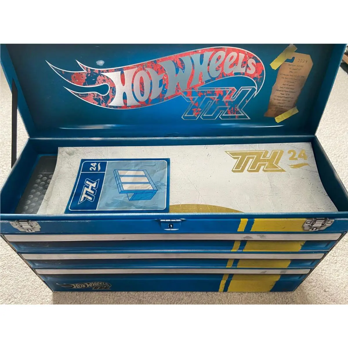 2024 Hot Wheels Treasure Hunt 15 Cars in Tool Kit Red Line Club Exclusive Rlc