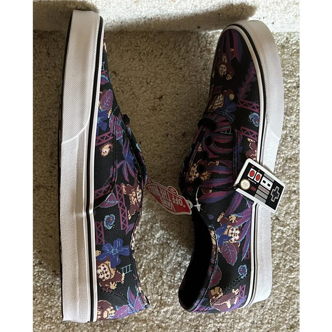 Vans shoes - VANS Authentic Nintendo Donkey Kong - VN0004MLJP5 - Multicolor (UPC: 0190284211954) 3
