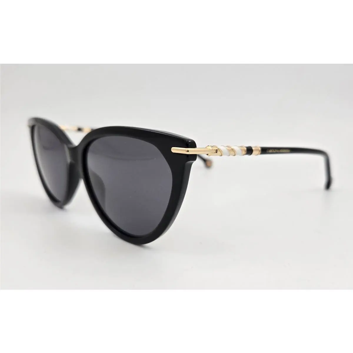 Carolina Herrera Sunglasses Her 0093/S Color 807IR Black Size 57 Cat Eye