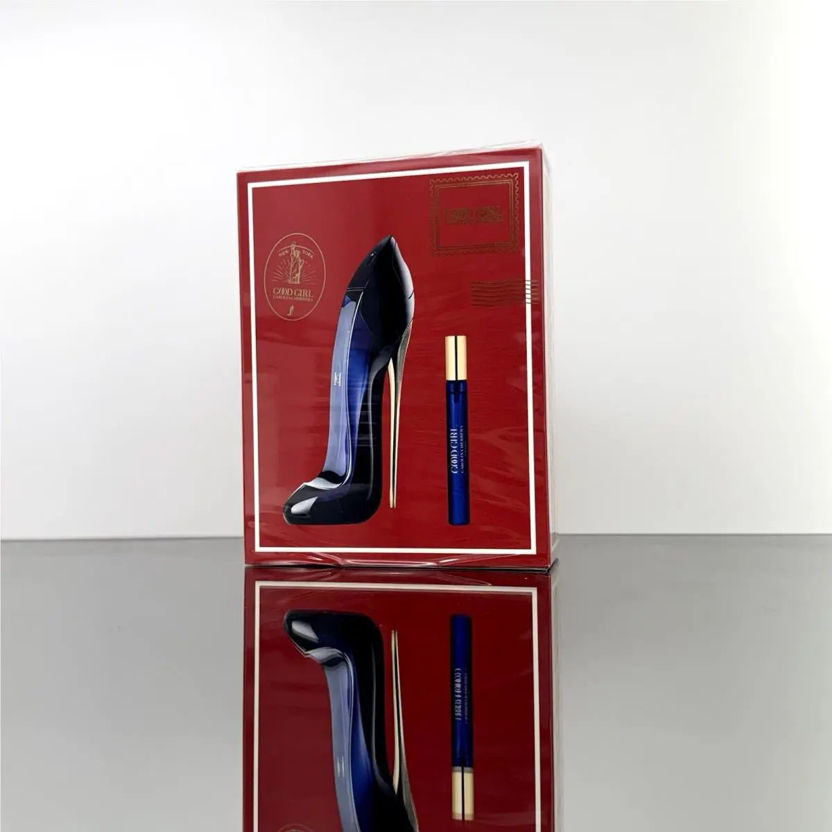 Good Girl by Carolina Herrera 2pc Gift Set 0.10ml Edp + 2.7oz Spr Lrg Size BU44