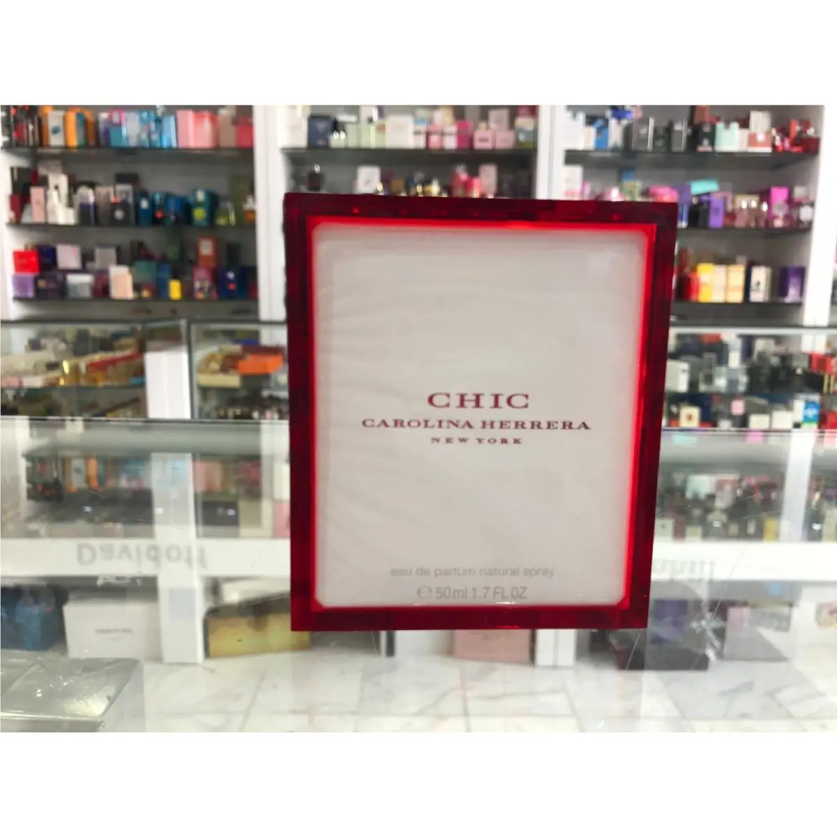 Chic Carolina Herrera Eau DE Parfum Natural Spray 50 ML Comp.sealed Classic