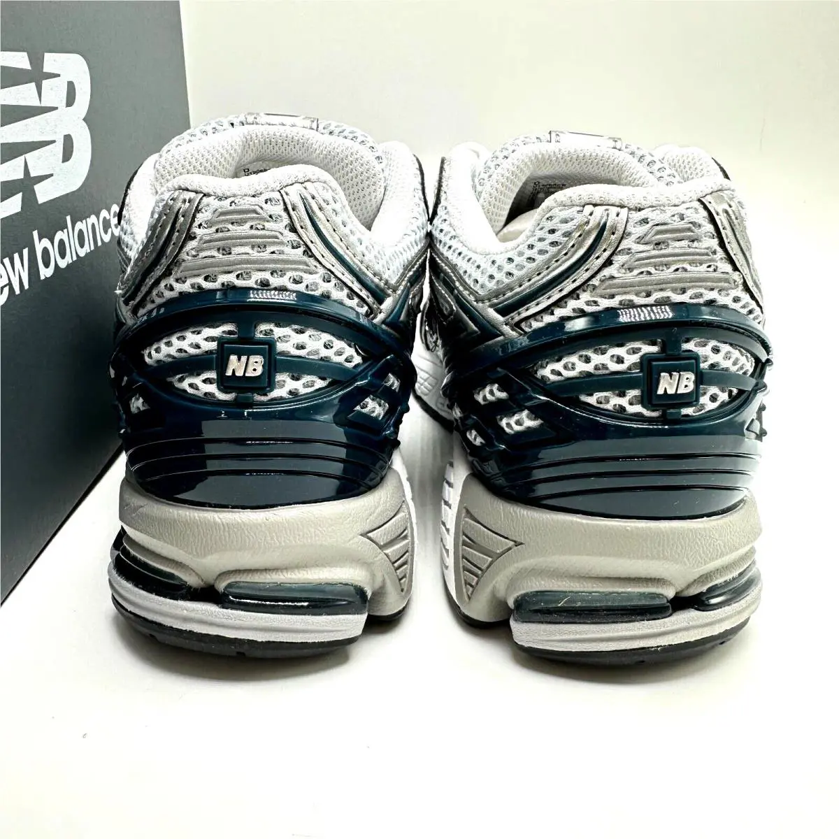 New Balance shoes - New Balance 1906R - U1906RCE - Silver Metallic/Deep Ocean/White 3