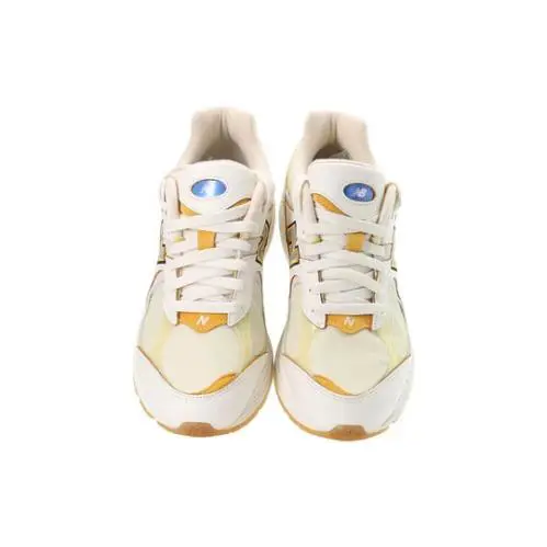 New Balance shoes - New Balance 2002R - M2002RJ1 - DAWN GLOW/SEA SALT 7