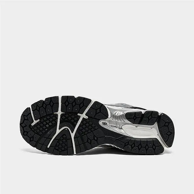New Balance shoes - New Balance 1906R - M1906RER - Black 10