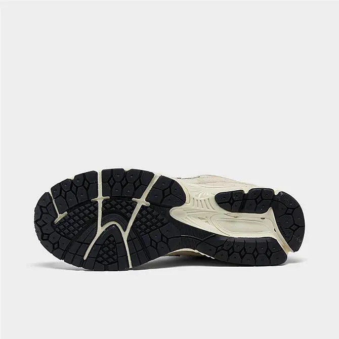 New Balance shoes - New Balance 2002R - Brown 4