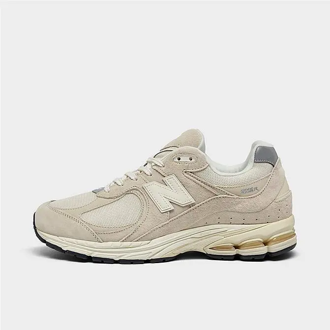 New Balance shoes - New Balance 2002R - Brown 5