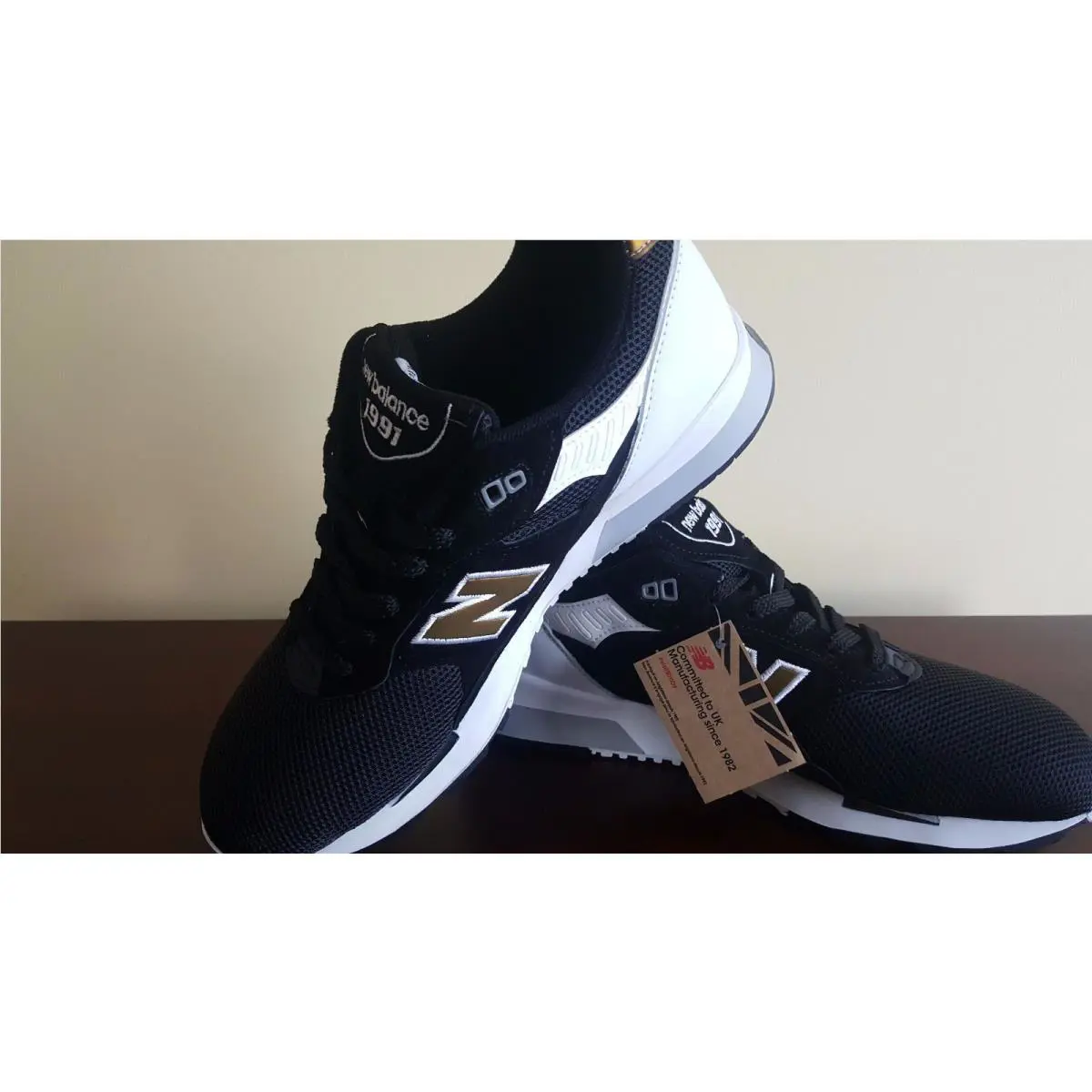 New Balance shoes - Gold (UPC: 190737208166) 4