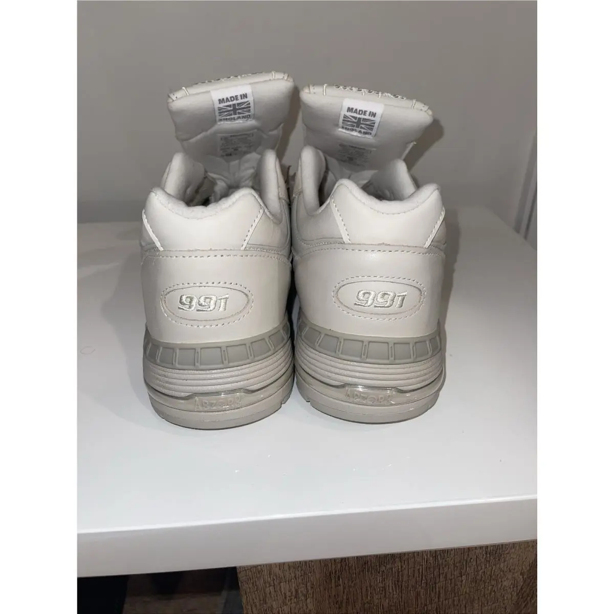 New Balance shoes - New Balance 991 Made in England - M991OW - Off White 4