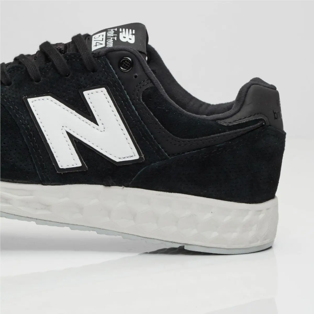 New Balance shoes - New Balance 574 - MFL574FC - Black/White 3