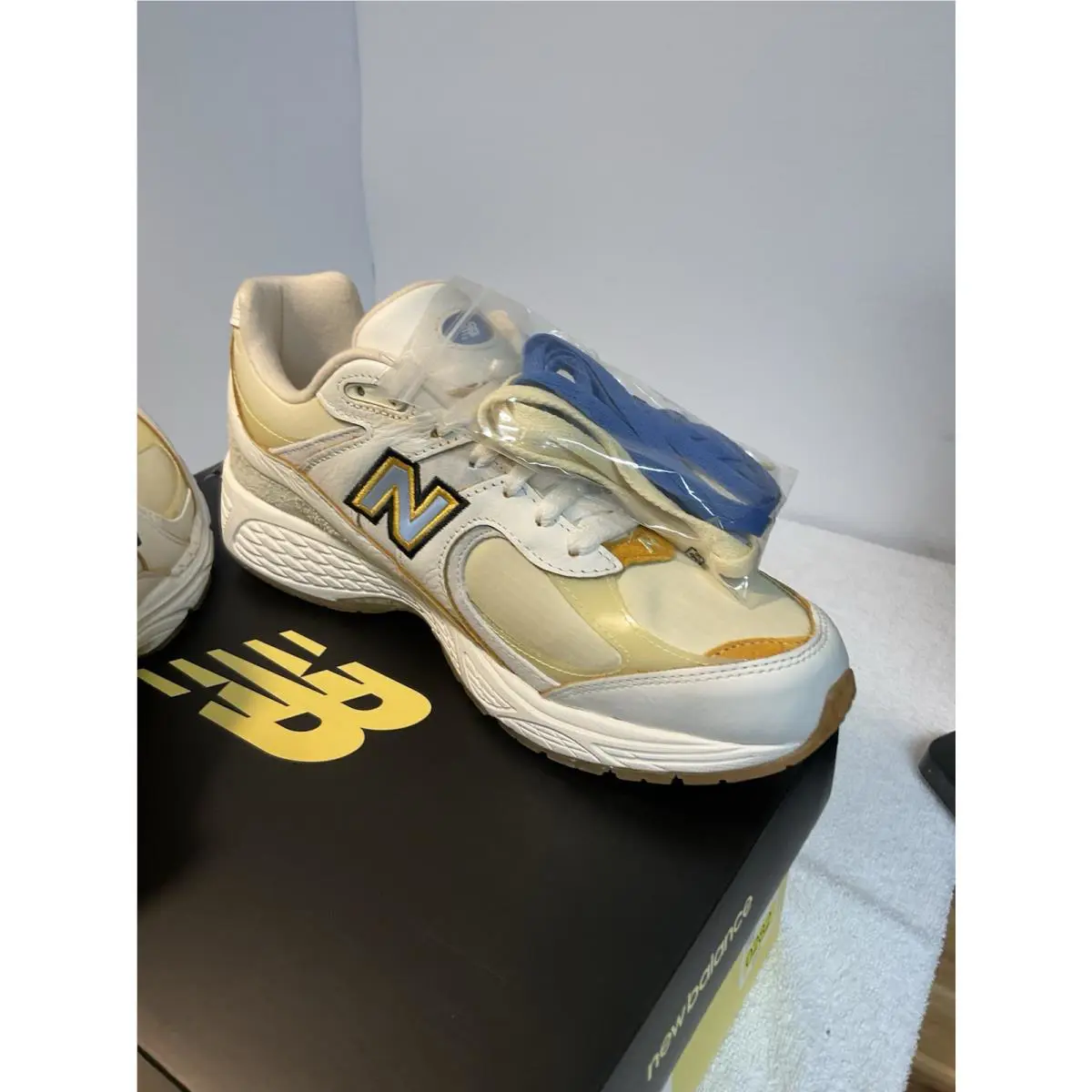 New Balance shoes - New Balance 2002R - M2002RJ1 - DAWN GLOW/SEA SALT 5