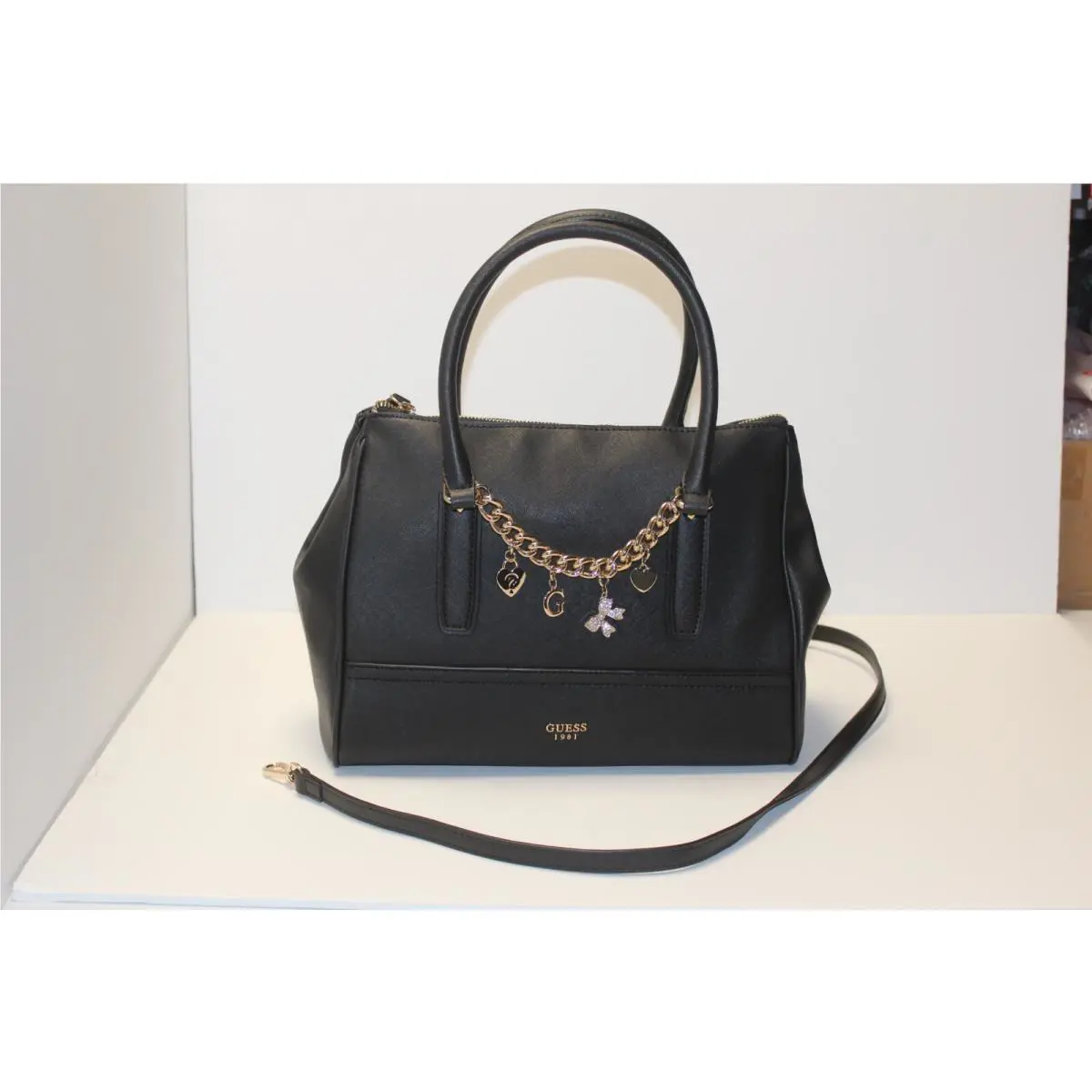 Guess Womens Havenhurst Satchel Bag Purse