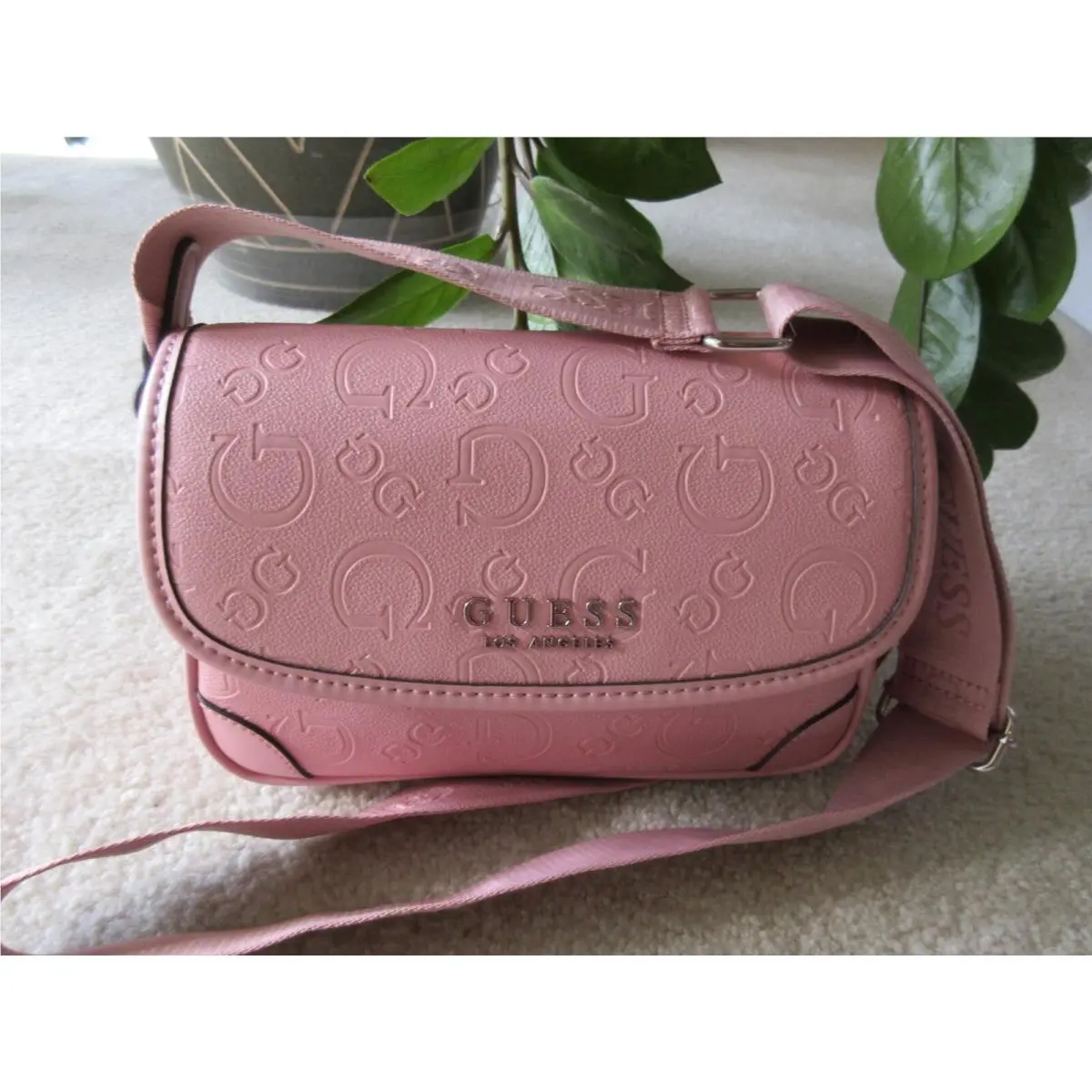 Guess Los Angeles Nichole Crossbody Bag Peony Color Guess Logo