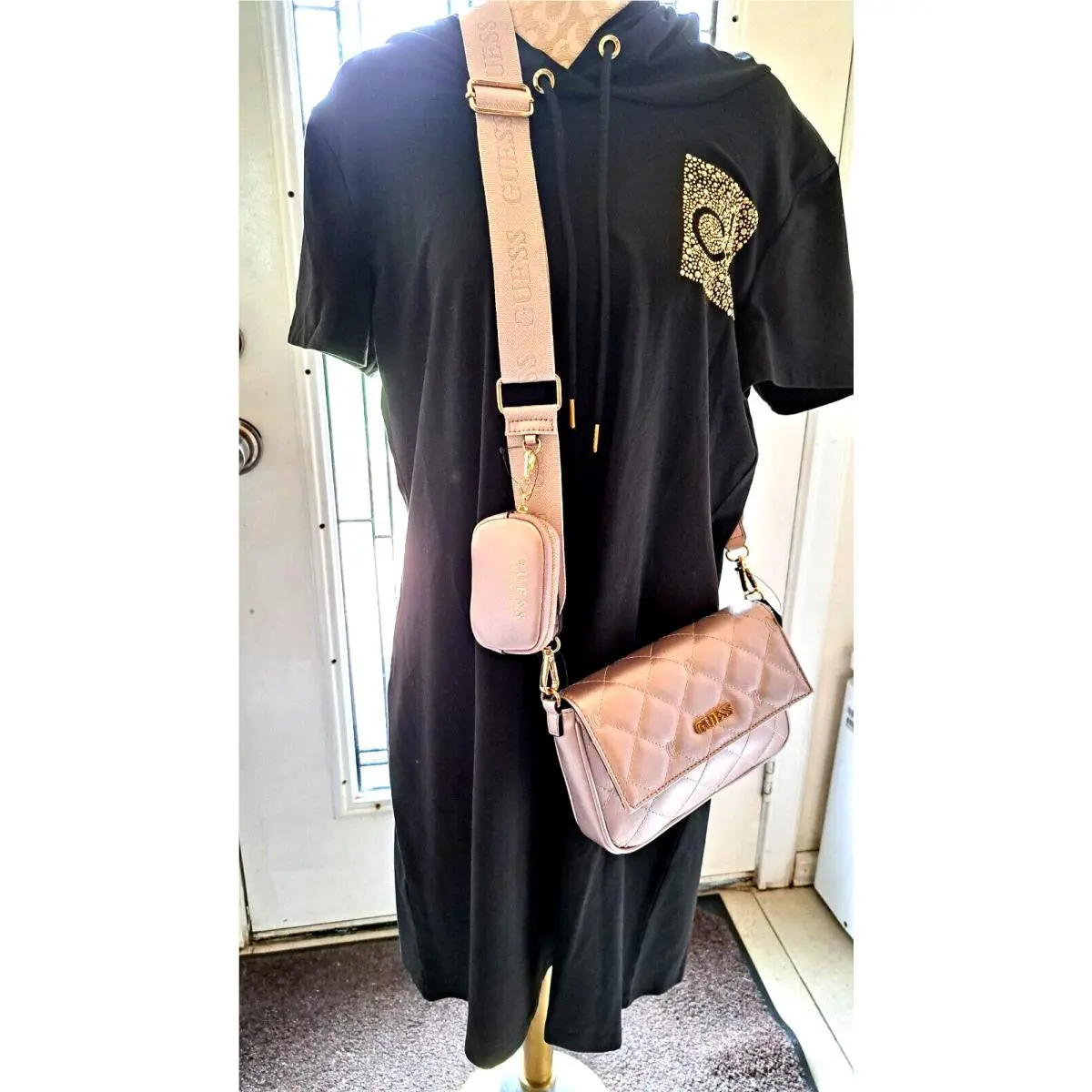 Guess Women`s Crossbody Bag Purse Markham