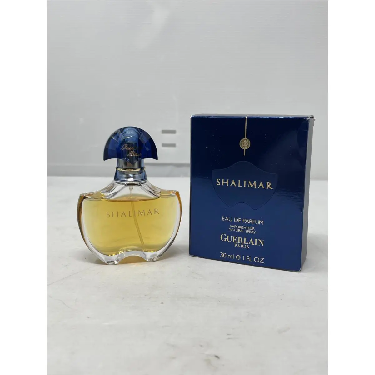 Shalimar by Guerlain 1 oz / 30ml Eau De Parfum Spray Vaporisateur Natural Spray