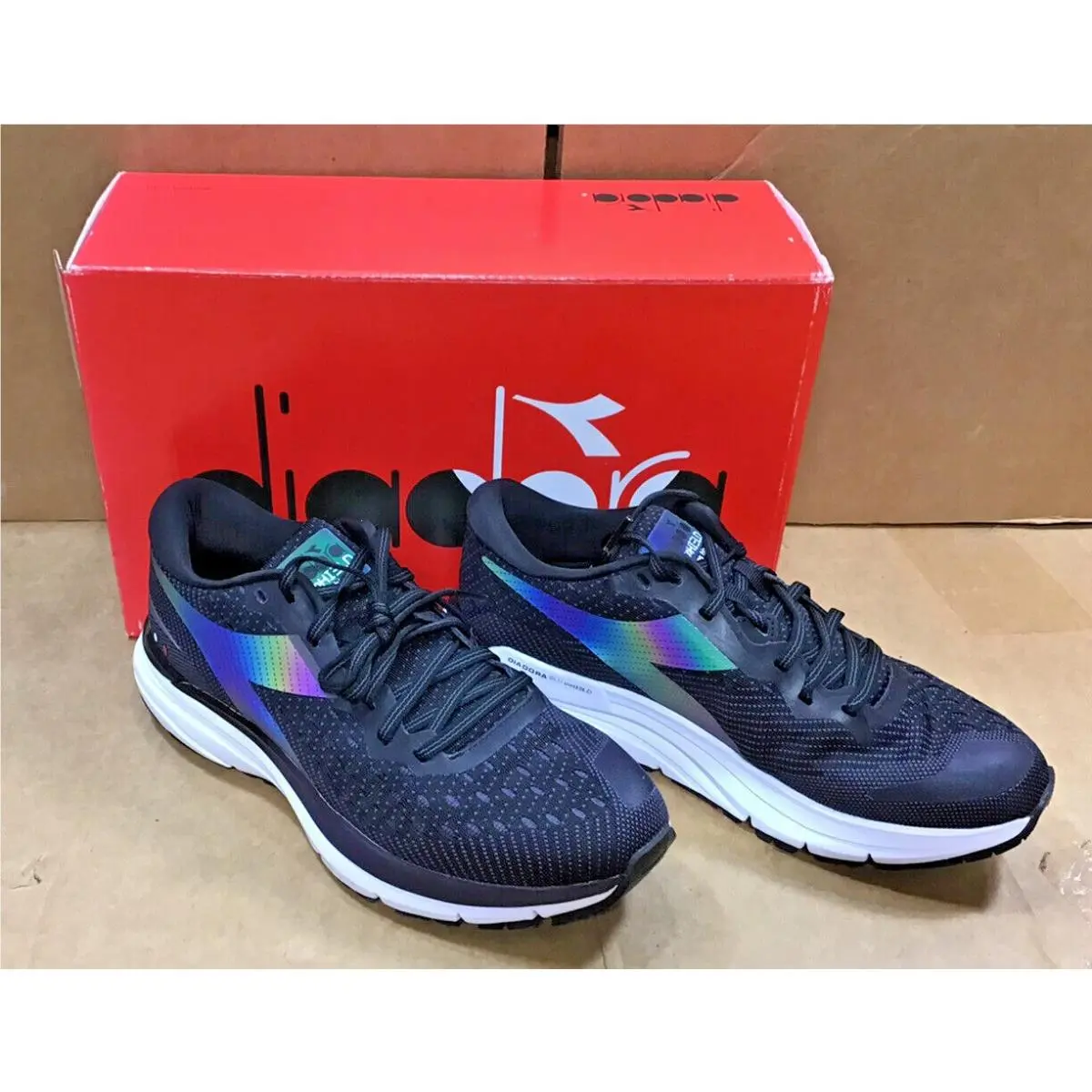 Diadora shoes - Diadora Mythos Blushield Hip 6 - Black/White 1