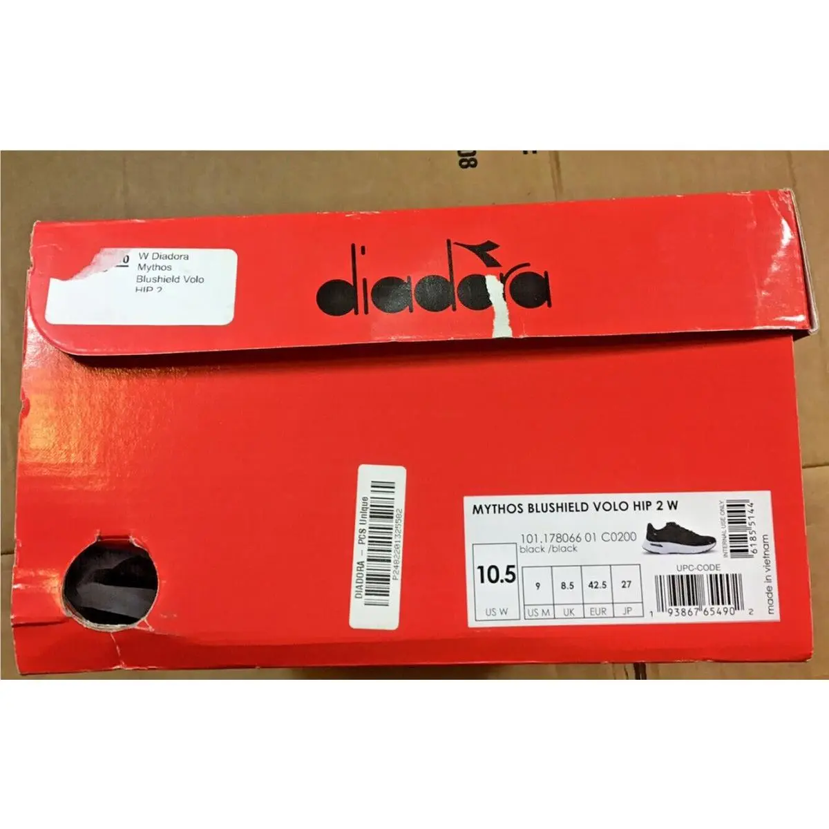 Diadora shoes - Diadora Mythos Blueshield Volo - Mythos Blueshield Volo - Black 4