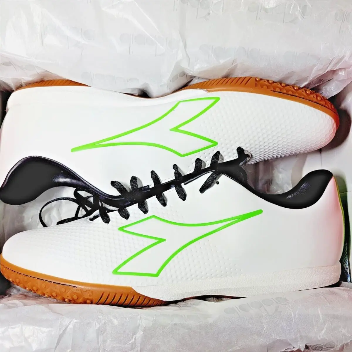 Diadora shoes - White 6