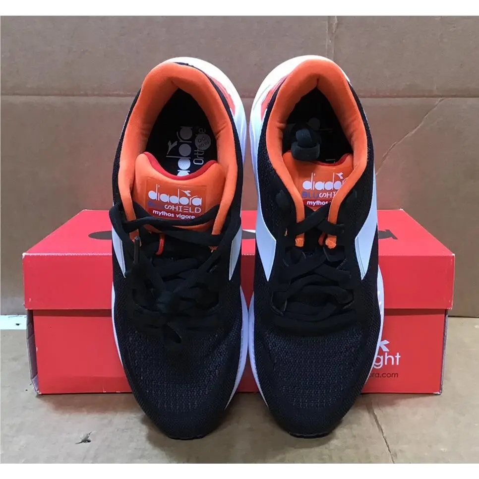 Diadora shoes - Diadora Blueshield Mythos Vigore - Blueshield Mythos Vigore - 101178045/C9818 - Black 9