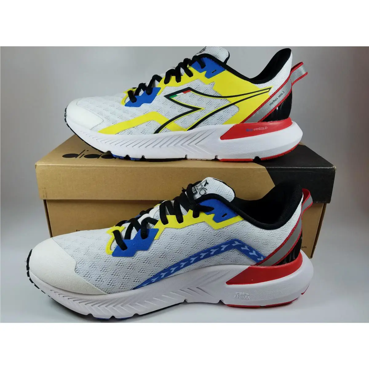 Diadora shoes - White 1
