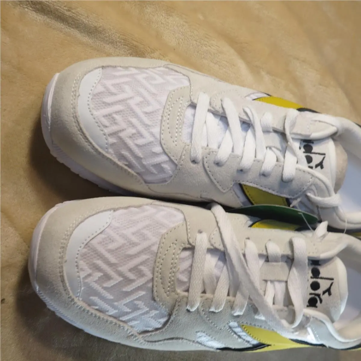 Diadora shoes - N9002 - N9002 - White 5