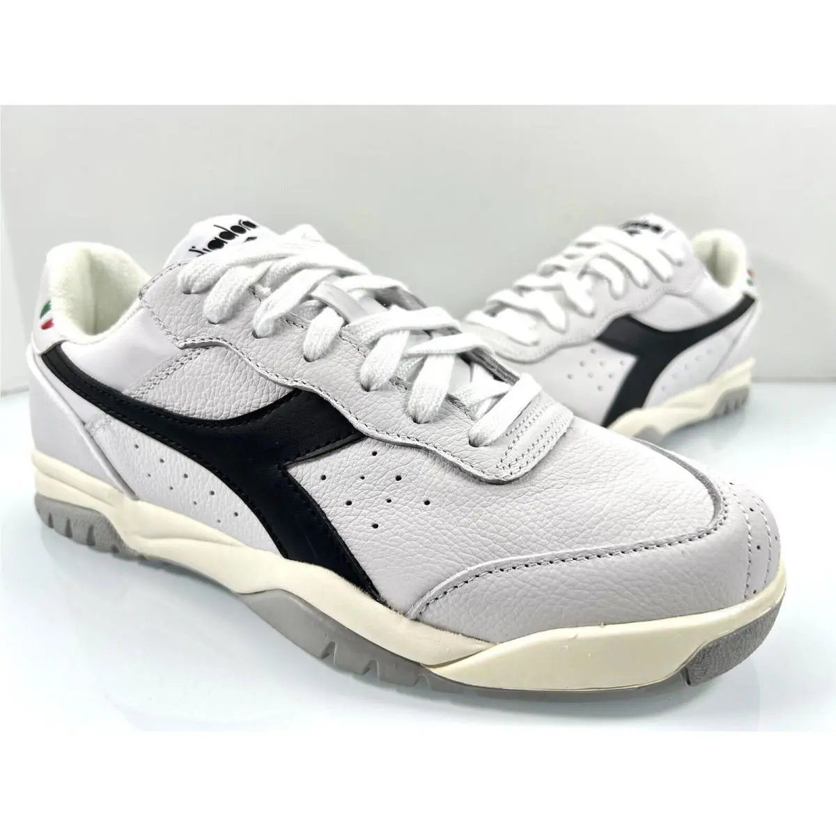 Diadora shoes - Diadora Maverick - Maverick - CW5458-100 - White/Black 0