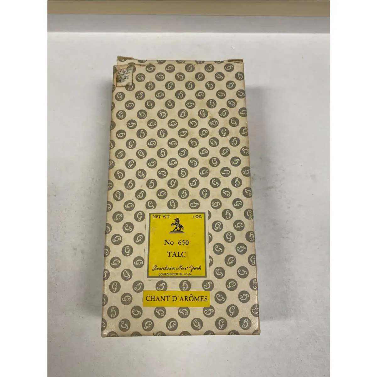 No 650 Talc by Guerlain Body Powder 4 fl oz