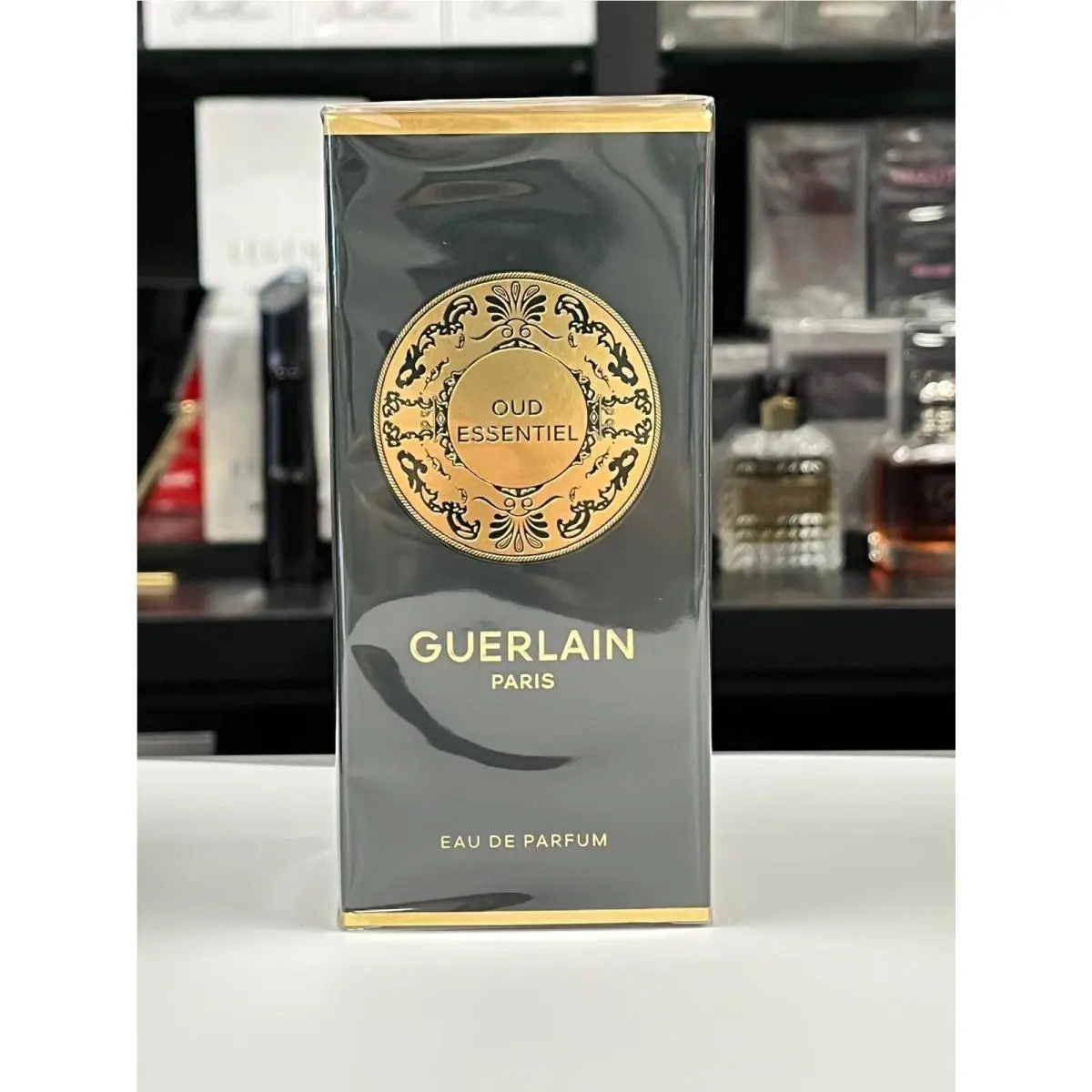 Guerlain Oud Essentiel Eau de Parfum Unisex 4.2 Fl. Oz. / 125ml