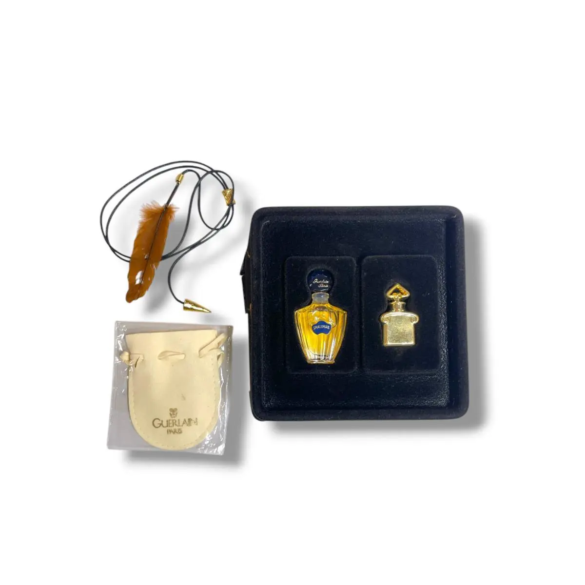 Guerlain Shalimar For Women Beauty Set Perfume 0.17oz Necklace Pin and Pendant Pouch