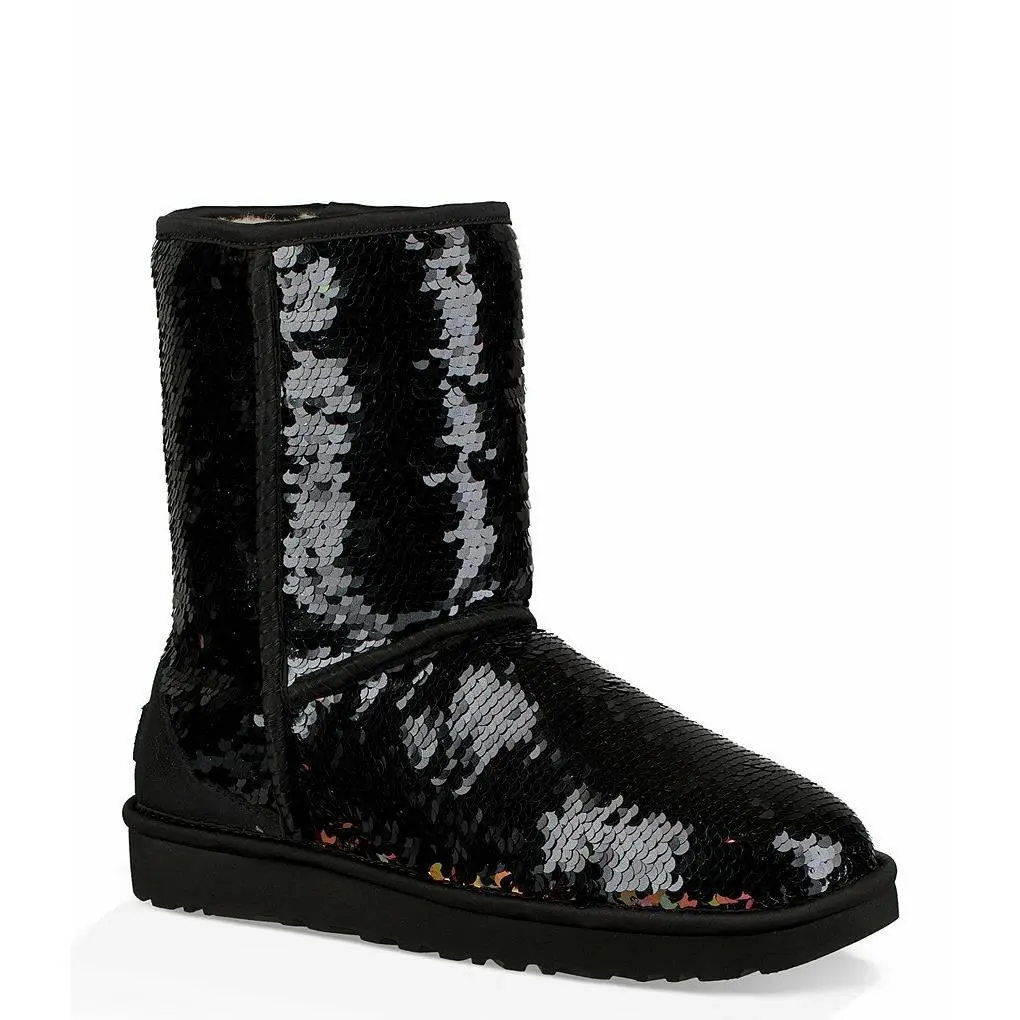 Ugg Classic Short Sequin Boots US Women`s Size 7M / 8M or 9M. Black / Navy /gold