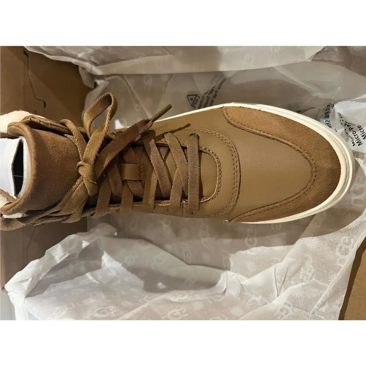 UGG shoes - 942837100 - 942837-100 - CHE 7
