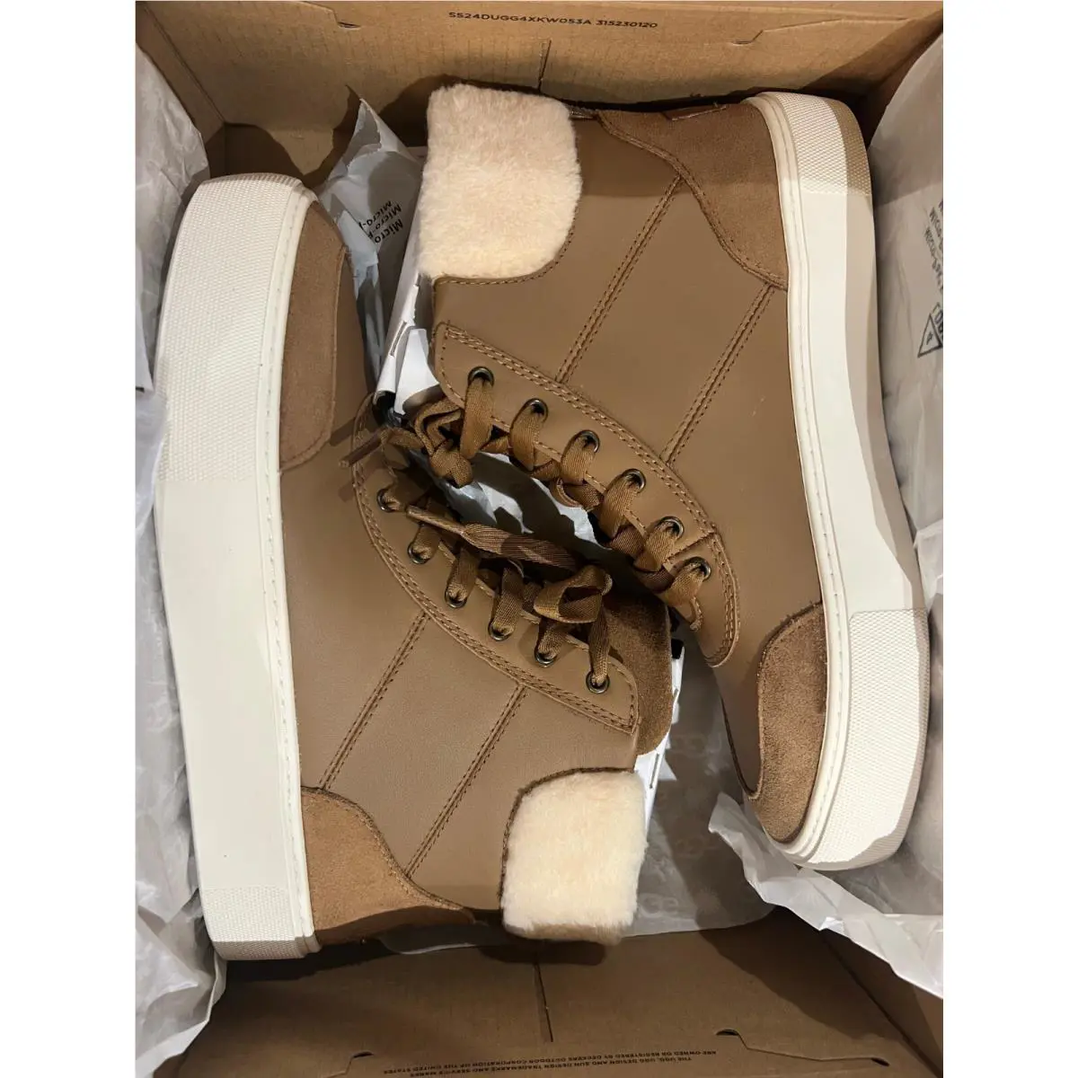 UGG shoes - 942837100 - 942837-100 - CHE 6