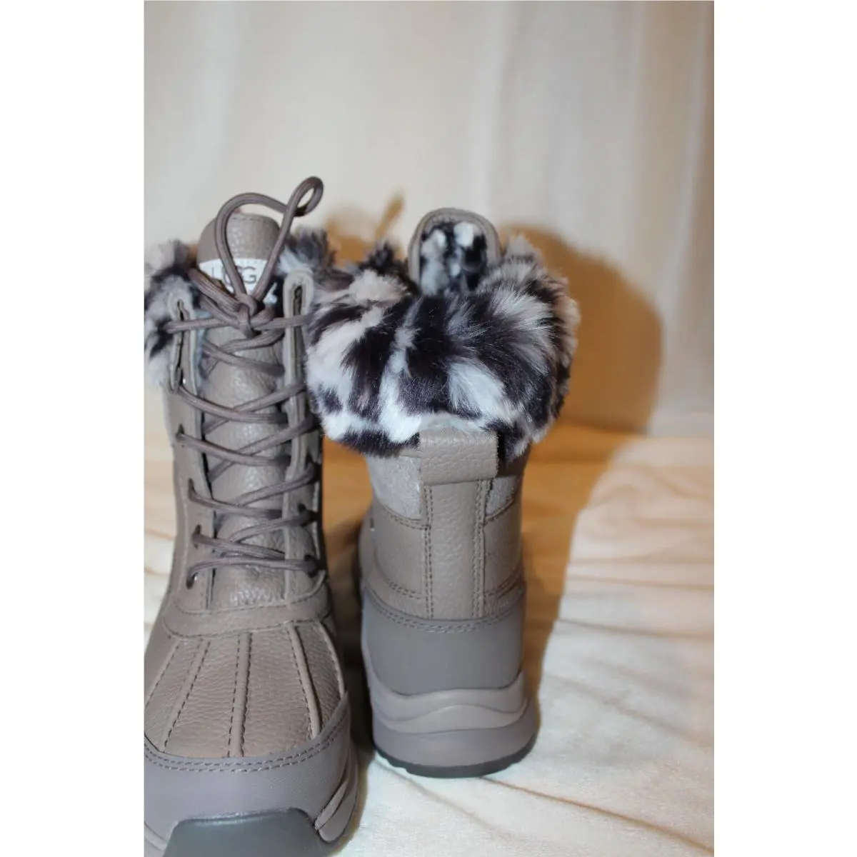 UGG shoes - UGG Australia Adirondack - Australia Adirondack - Gray 5